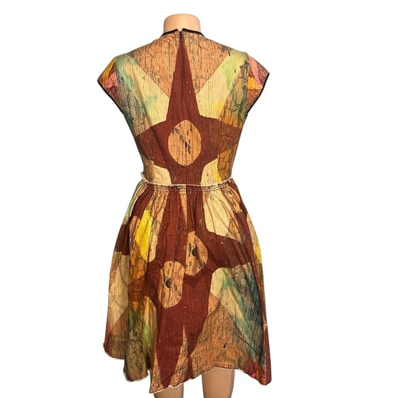 Making the Cut Award Winning Dress Southwestern Beachy Carnival - Picture 5 of 9